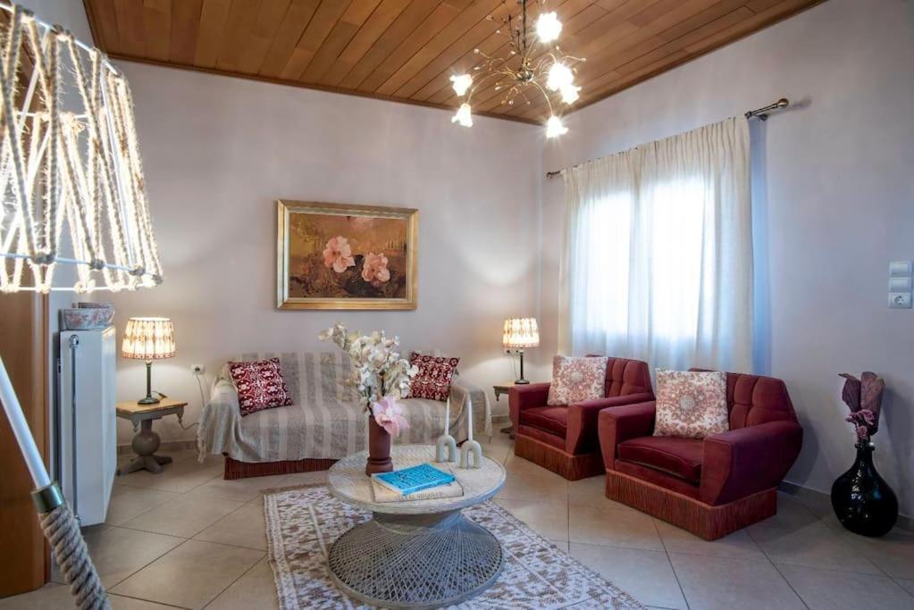 Apartament Ellie'S Vintage House Galaxídhion Zewnętrze zdjęcie